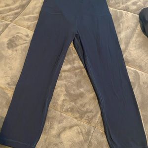 Lululemon size 10 align capris